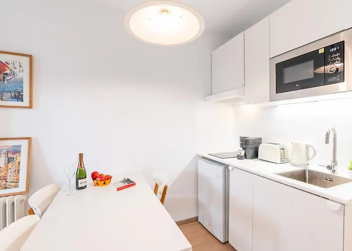 Loft Privado Reformado Centro 3min Ave Apartment Gerona